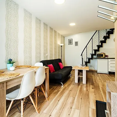 Sun & Snow Pod Sowa Apartment